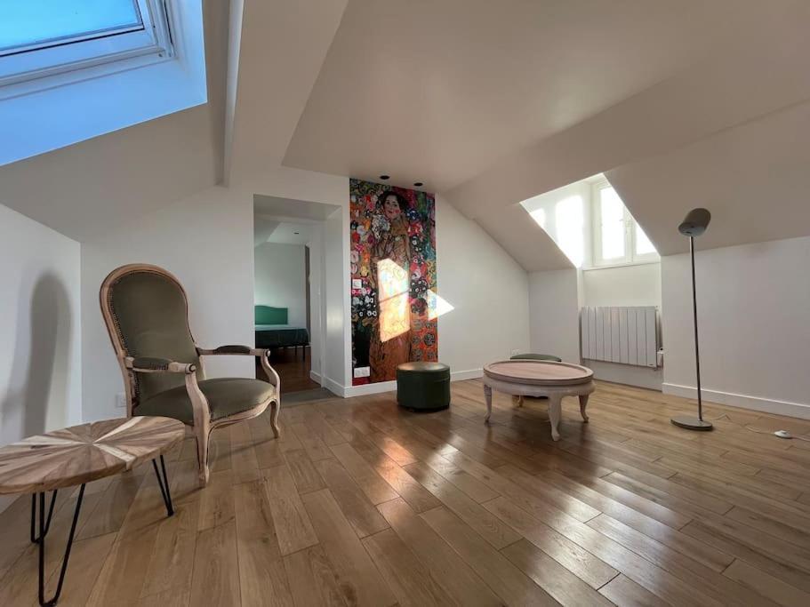 Sur Les Toits De Fontainebleau - Hypercentre Apartment Luaran gambar