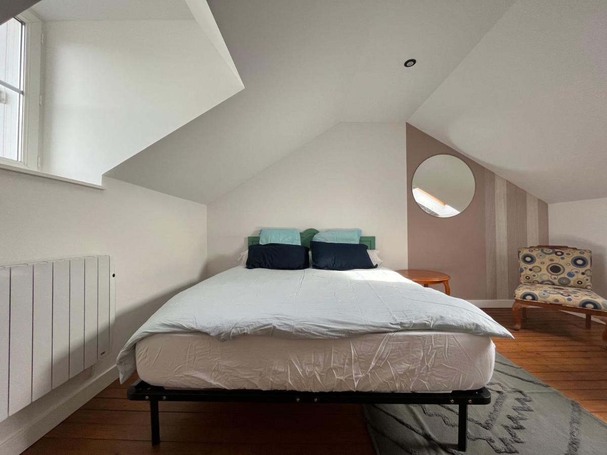Sur Les Toits De Fontainebleau - Hypercentre Apartment Luaran gambar